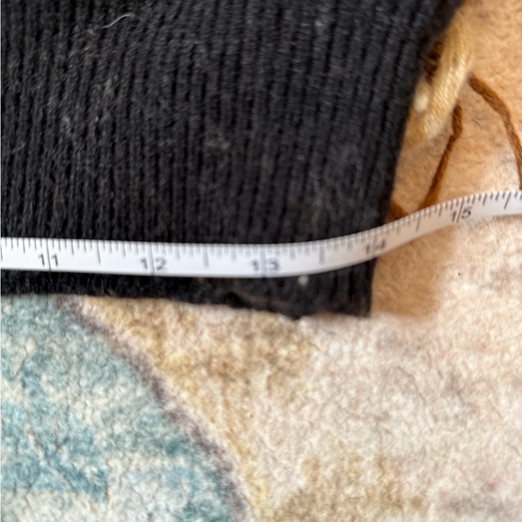 elomelo Plaid Button-Front Poncho Cape with Fringe Trim - Picture 15 of 16